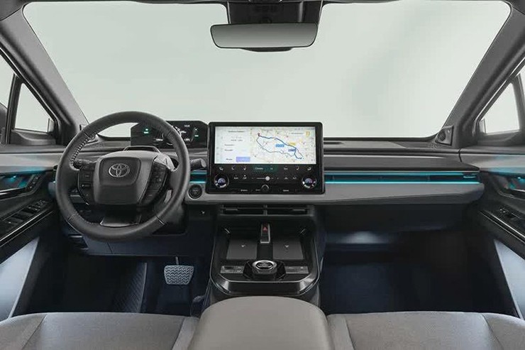 SUV điện Toyota chạy 467 km/lần sạc, chốt giá từ 960 triệu đồng - 4
