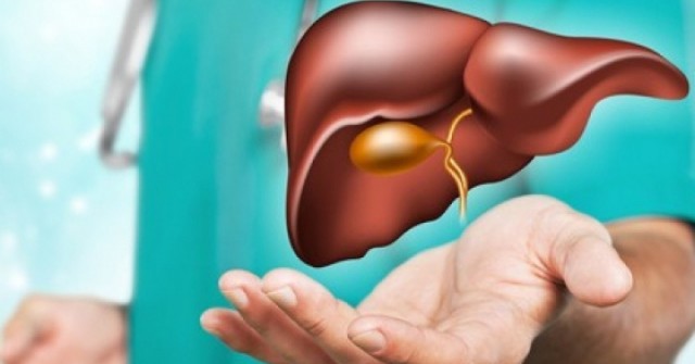 Tiệc tùng triền miên: Cảnh báo nguy cơ tổn thương gan