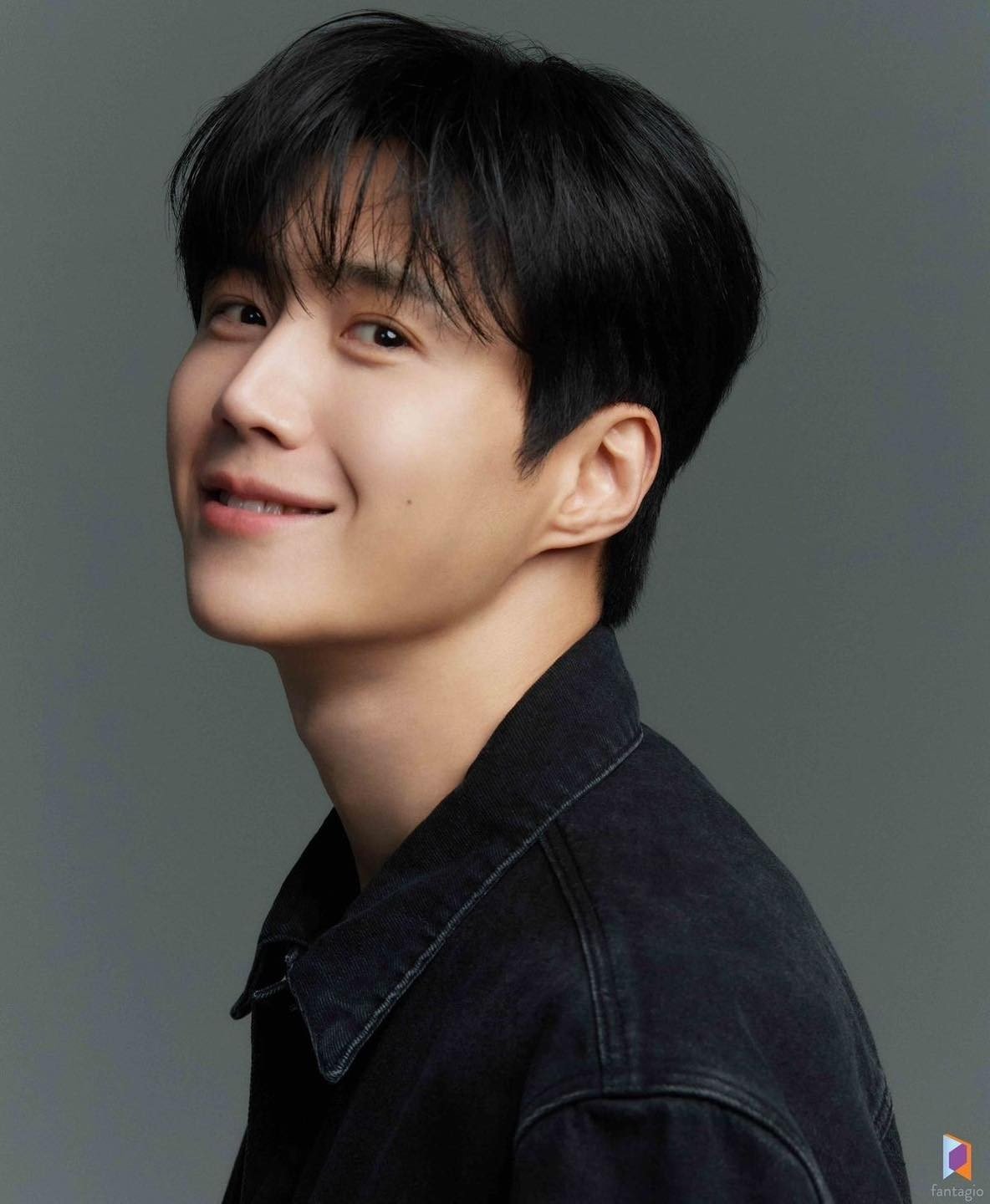 Mỹ nam Hàn Quốc thừa nhận trốn thuế - 2