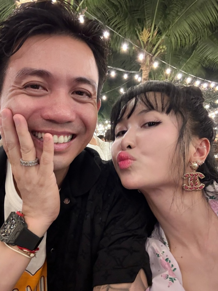 Ảnh sao 6/2: Vợ chồng Cường Đôla tới cổ vũ con gái biểu diễn - 10