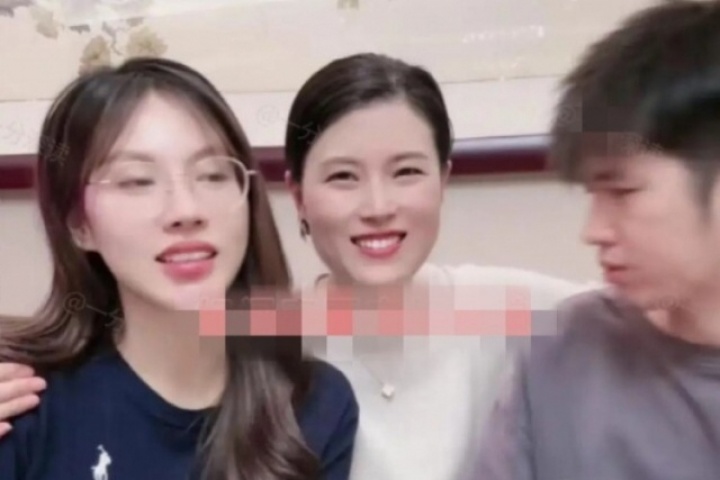 Chàng trai 22 tuổi muốn cưới bạn thân 42 tuổi của mẹ, sính lễ nhà gái thách cưới càng sốc