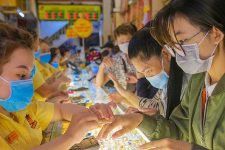 Cuối ngày 6-2, giá vàng miếng SJC, vàng nhẫn đồng loạt tăng