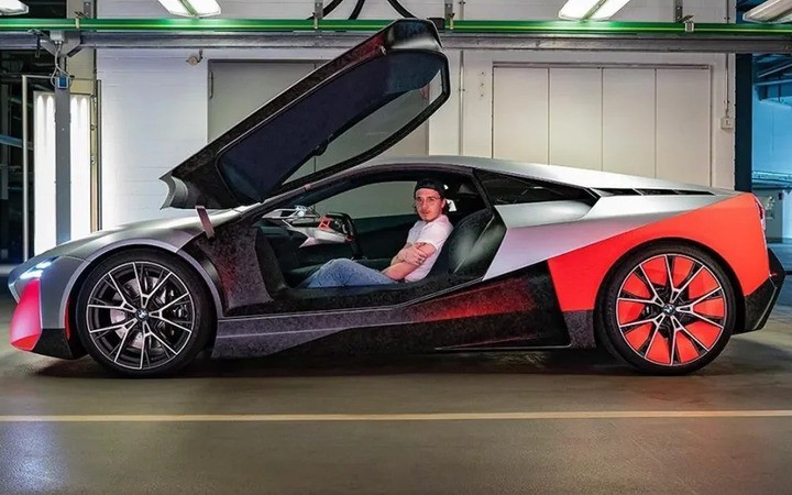 Bộ sưu tập xe hơi đắt giá của Brooklyn Beckham - 2