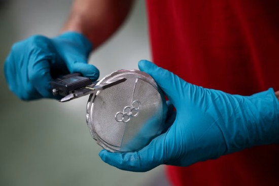 Giá vàng tăng cao khiến huy chương Thế vận hội mùa Đông đắt đỏ chưa từng thấy - 2