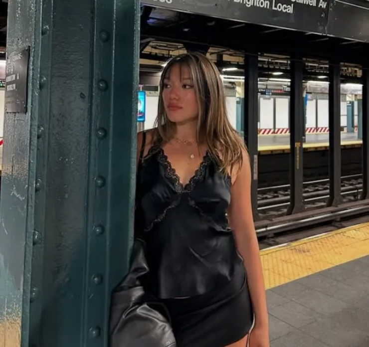 Zoe Atkin trở lại khoác áo Team GB, tranh tài ở nội dung trượt tuyết halfpipe