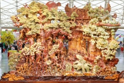 Choáng ngợp loạt siêu phẩm đá quý gần 10 tỷ đồng tại hội chợ Mùa Xuân 2026