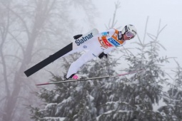 Nghi án dùng bộ phận sinh dục nam giới để gian lận làm dậy sóng Olympic