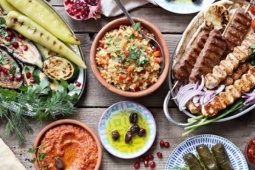 Một kiểu ăn uống có thể giúp nữ giới ngừa mọi loại đột quỵ