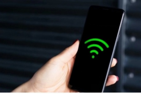 Vì sao Wi-Fi đầy vạch nhưng mạng vẫn chậm?