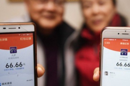 Đằng sau cuộc đua lì xì số tại Trung Quốc