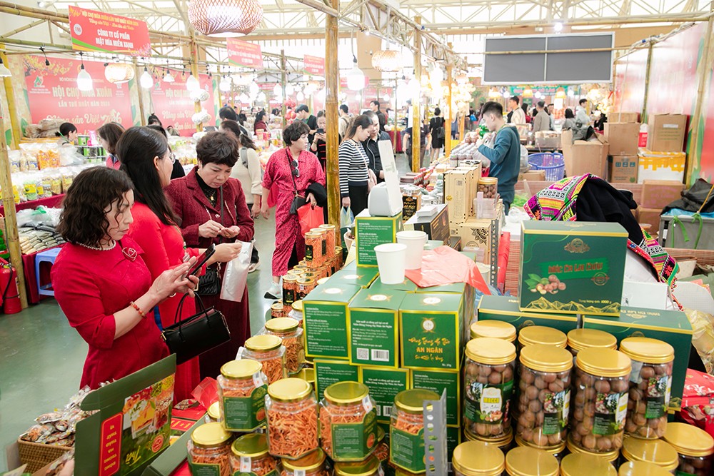 Du xuân sắm Tết với “bản đồ đặc sản Việt Nam” tại Hội chợ Mùa Xuân 2026 - 3