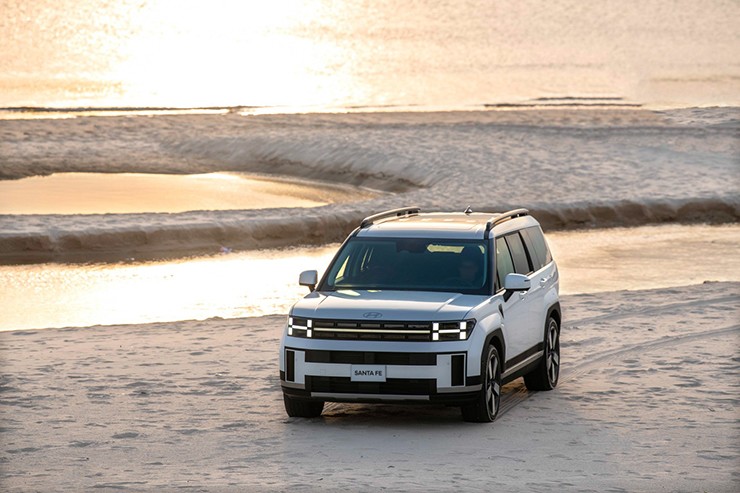 Giá xe Hyundai Santa Fe tháng 2/2026, ưu đãi 220 triệu đồng - 19