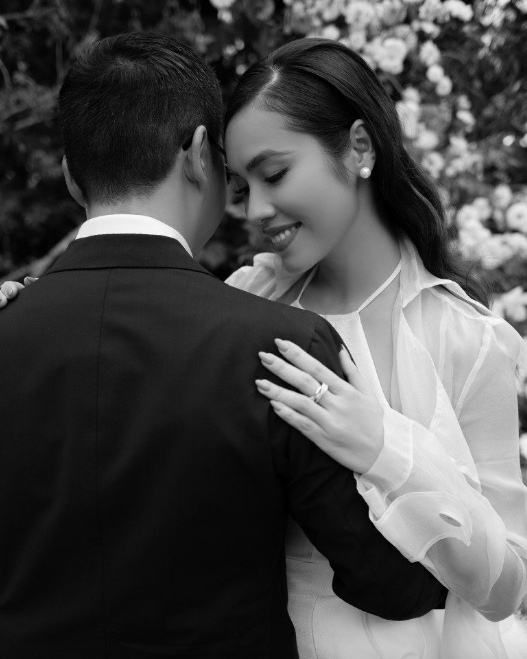 Hoàng My chia tay bạn trai Việt kiều Áo.