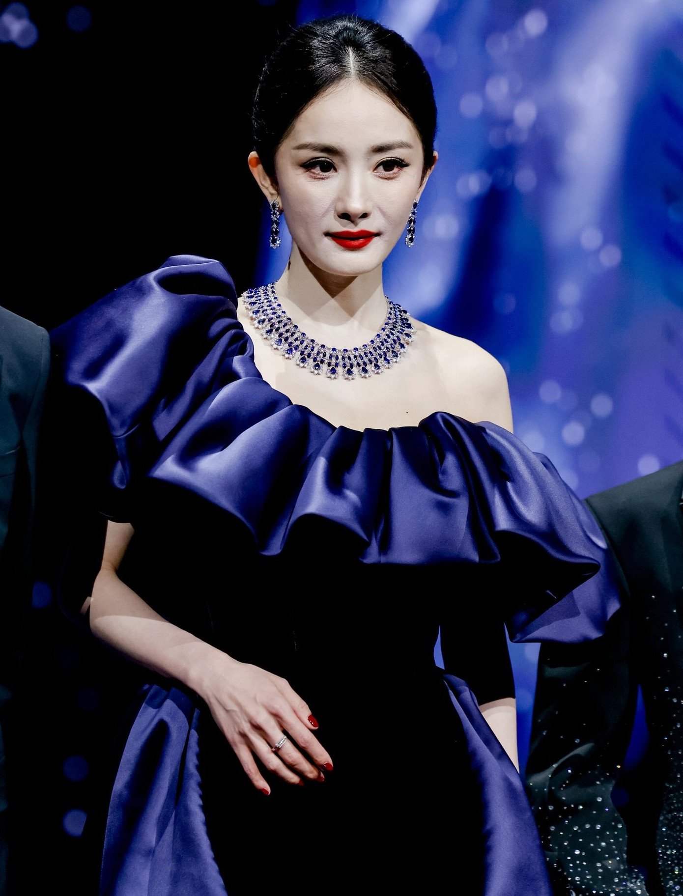 Hàng chục minh tinh hạng A đọ sắc - 10