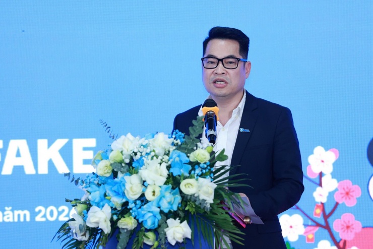 Ông Vũ Duy Hiền, Phó Tổng Thư ký kiêm Chánh Văn phòng NCA phát biểu khai mạc tọa đàm “Vui Tết an toàn - không lo Deepfake”.