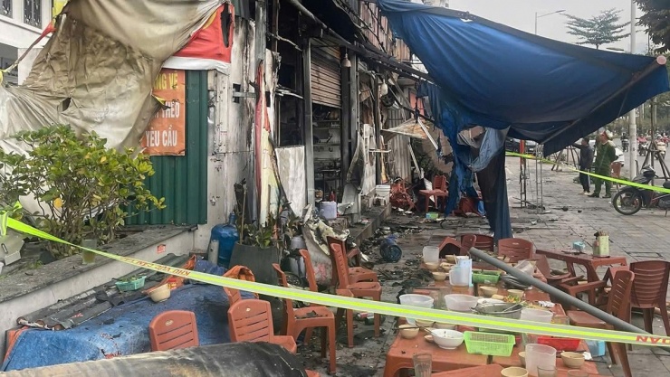 Hiện trường sau khi dập lửa