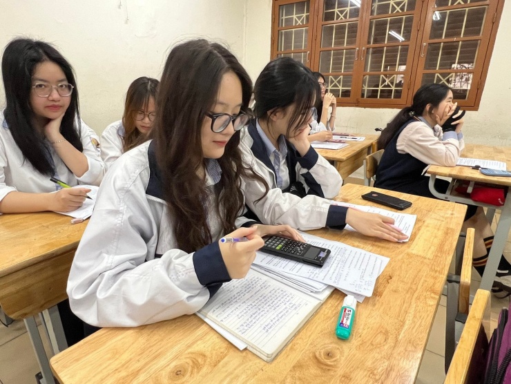 Bộ GD&amp;ĐT vừa công bố Dự thảo quy chế tuyển sinh ĐH năm 2026 với nhiều điều chỉnh quan trọng.