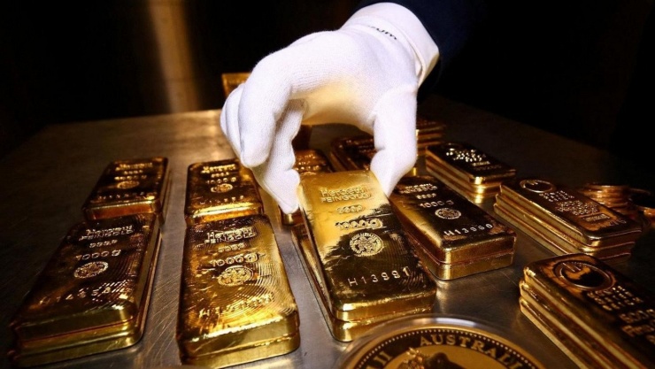 Giá vàng thế giới vừa trải qua một tuần giao dịch đầy biến động khi giá kim loại quý này bật tăng mạnh trở lại.