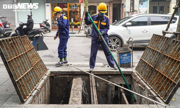 Mục sở thị hầm chống ngập 2.000 m³ dưới sân trường ở Hà Nội - 8