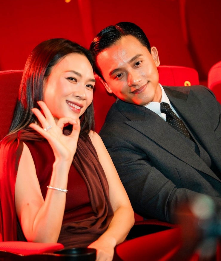 Mai Tài Phến và Mỹ Tâm trong buổi ra mắt phim Tài.