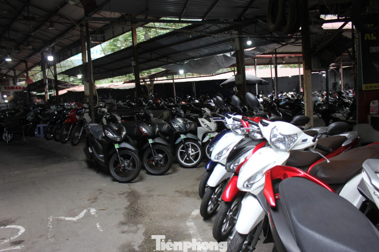 Chợ xe máy Hà Nội ảm đạm chưa từng có, tiểu thương tính bỏ nghề - 11