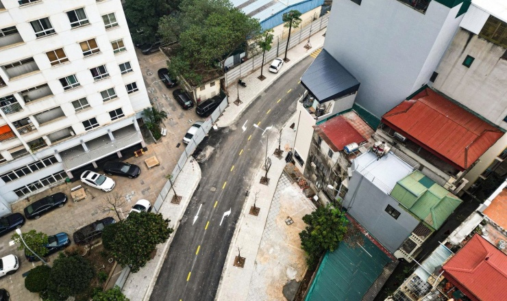 Từ ngày 1/7/2025, thực hiện mô hình chính quyền cơ sở hai cấp, Ban Quản lý dự án Đầu tư - Hạ tầng phường Vĩnh Tuy được UBND phường giao làm đại diện chủ đầu tư tiếp tục triển khai dự án.