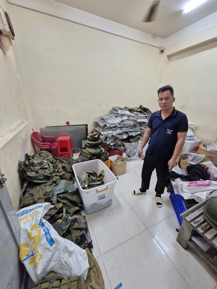 Công an TPHCM bắt giam người lập hàng loạt tài khoản để làm chuyện bất chính - 1