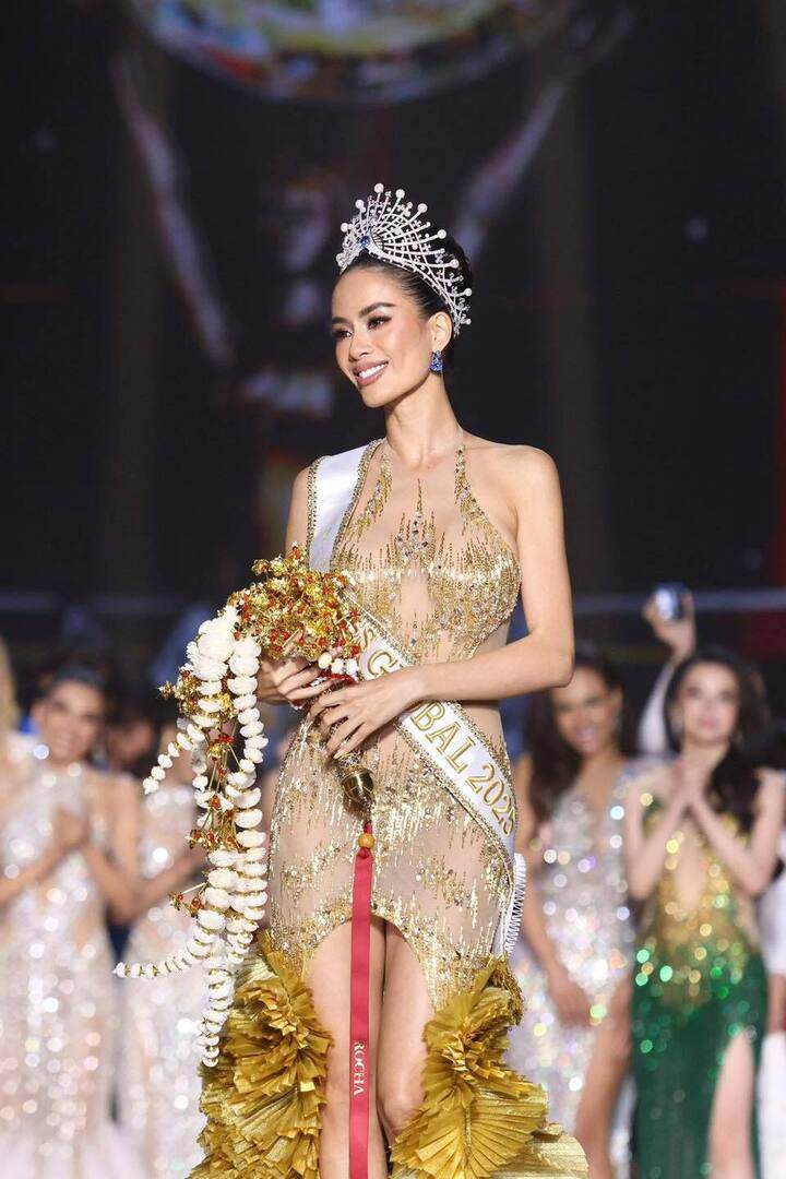 Hoa hậu đóng phim Tết của Trường Giang: Làm mẹ đơn thân, từng đăng quang quốc tế - 7