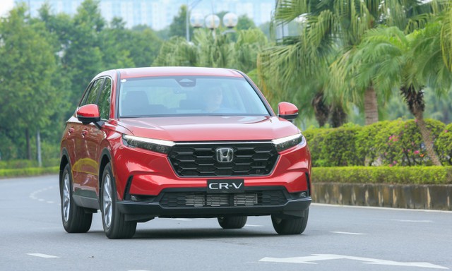 Honda CR-V bản L đang khuyến mại tới 80 triệu đồng.