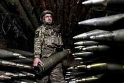 Mỹ trừng phạt hàng loạt tập đoàn vũ khí lớn vì chậm trễ cung cấp đạn dược cho Ukraine