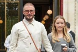 Thời trang dạo phố của David Beckham và con gái