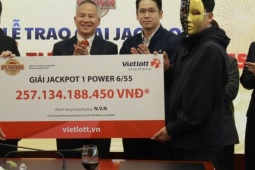 Trúng hơn 257 tỷ đồng Vietlott, nam doanh nhân chia sẻ cách chọn dãy số 'đặc biệt' giúp đổi đời