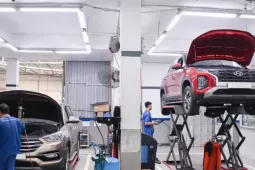 Chuẩn bị ô tô đi chơi Tết cần kiểm tra những gì?