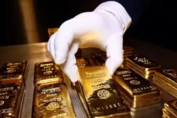 Giá vàng thế giới trải qua một tuần đầy biến động