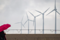 Ngôi làng tự chủ năng lượng, 15 năm không hóa đơn điện, nước, sưởi