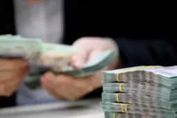 Ngân hàng dồn dập rao bán nợ trước Tết