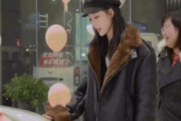 Nữ diễn viên thưởng Tết bằng ô tô cho nhân viên