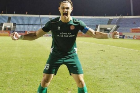 Nhập tịch thành công, Patrik Lê Giang lập tức có hành động đặc biệt