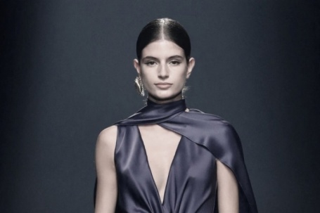 Nữ người mẫu qua đời đột ngột ở tuổi 22