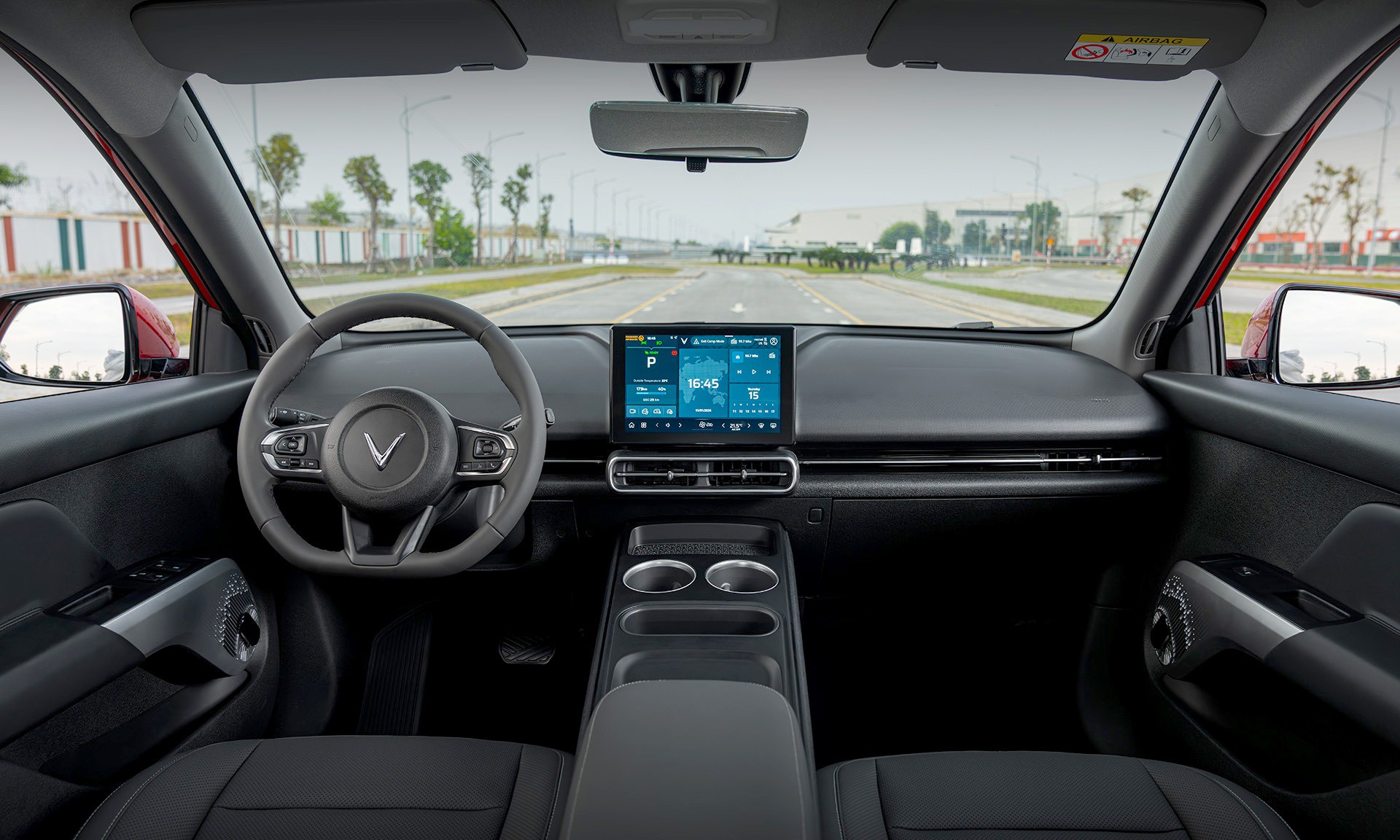 VF PMV 7&nbsp;thuần điện, 7 chỗ, trang bị nhiều tiện nghi và công nghệ an toàn.