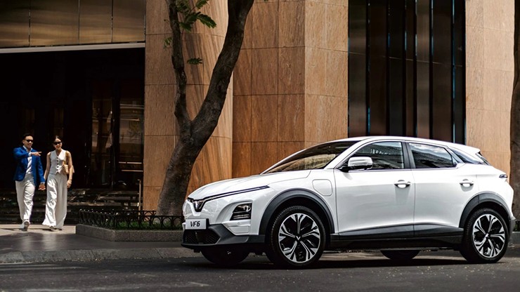 Giá xe điện VinFast VF 6 tháng 2/2026, ưu đãi tới 45 triệu đồng - 2