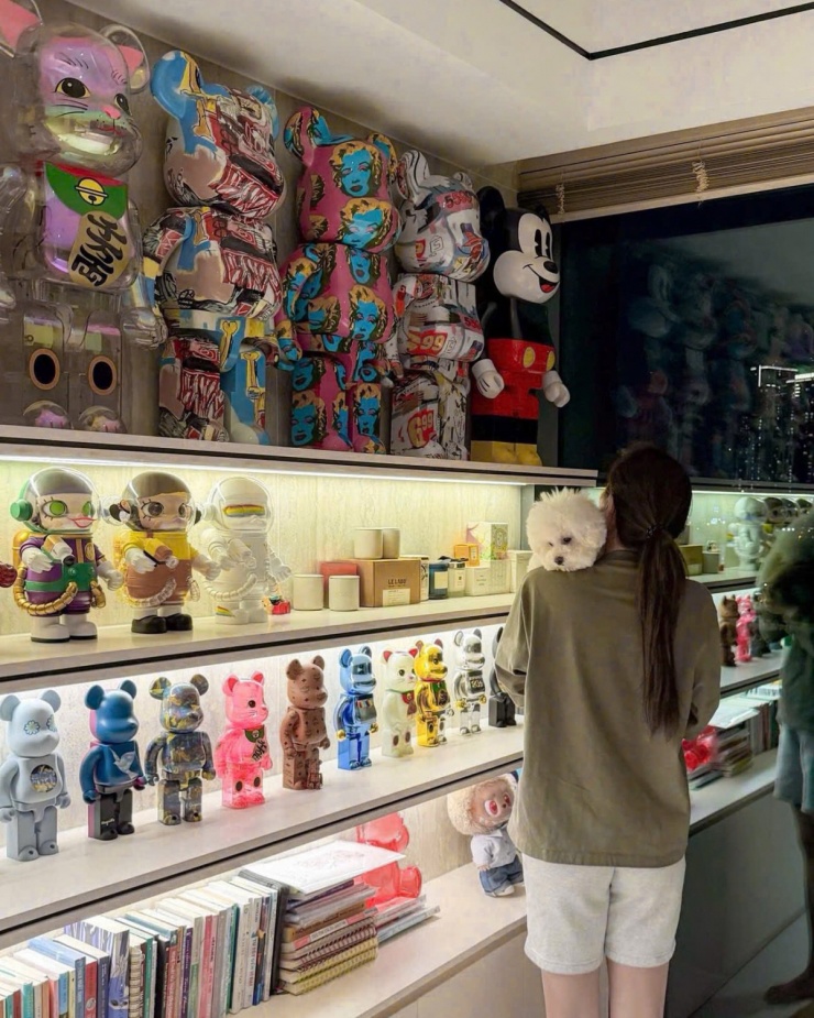 Ảnh sao 8/2: Trấn Thành mừng sinh nhật tuổi 39 bên Hari Won - 6