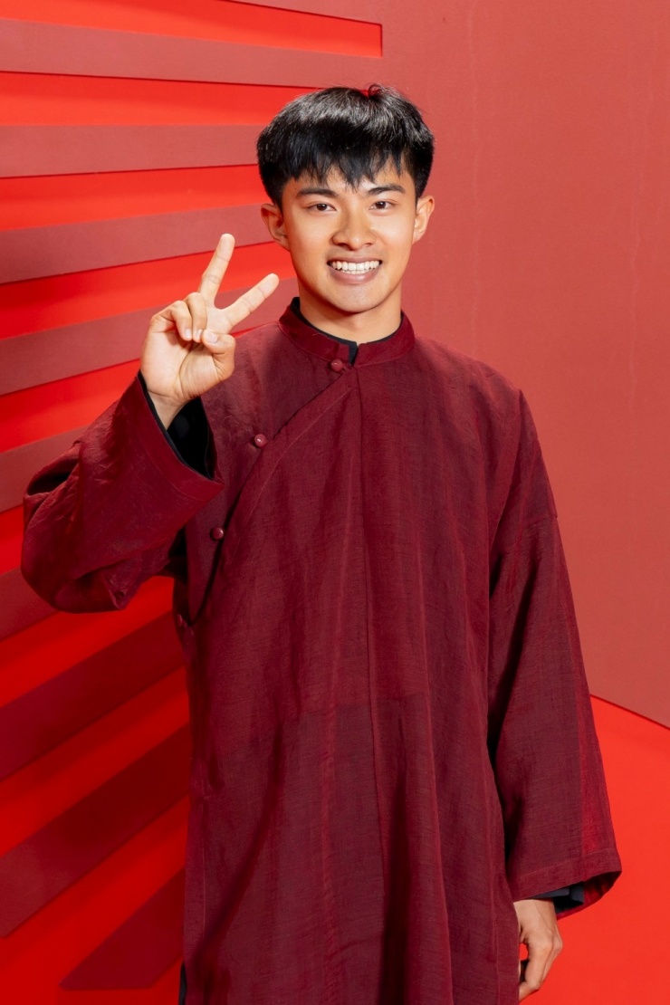 Cầu thủ Đình Bắc cùng dàn sao dự thảm đỏ - 3