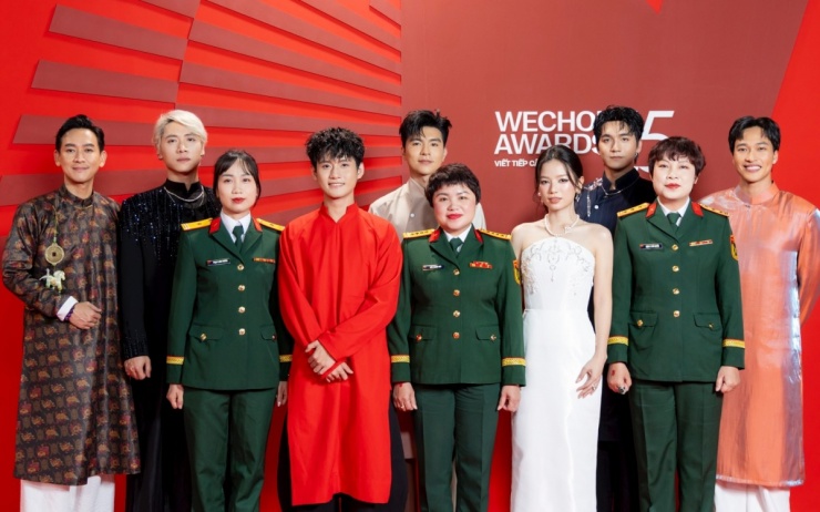 Dàn sao dự thảm đỏ WeChoice Awards 2025. Video: Mai Nhật