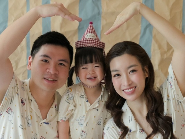 Cuộc sống đời thường của gia đình Đỗ Mỹ Linh