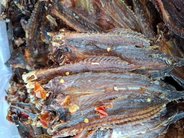 Khô cá thòi lòi những ngày cận Tết có giá bán 600.000 đồng/kg