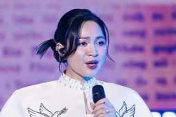 'Hát nhép, hát đè phổ biến, ca sĩ càng phải chuyên nghiệp'