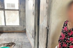 Mâu thuẫn với con dâu, mẹ chồng tẩm xăng đốt căn hộ, hai cháu nội bị bỏng