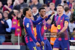 Barca thắng 6 trận liên tiếp: Yamal không thể ngăn cản, Lewandowski "gừng càng già càng cay"