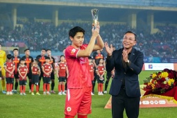 Dàn sao U23 Việt Nam trở lại V-League: Đình Bắc cũng không chắc đá chính